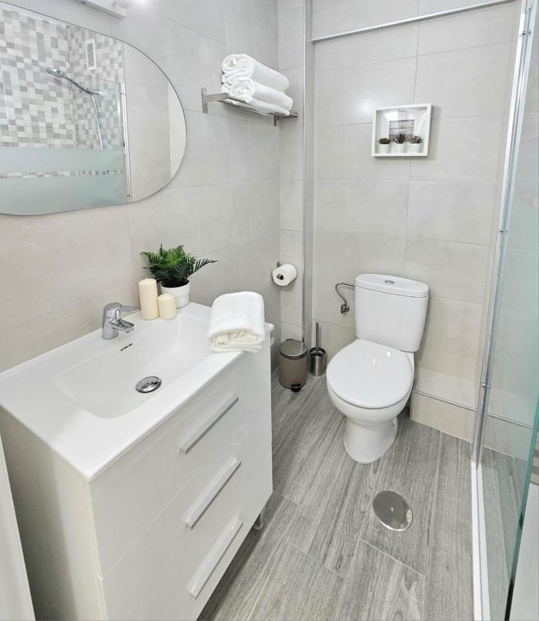 Ferienwohnung Mavi Torre Del Mar Exterior foto