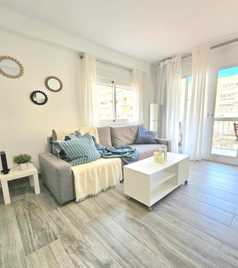 Ferienwohnung Mavi Torre Del Mar Exterior foto