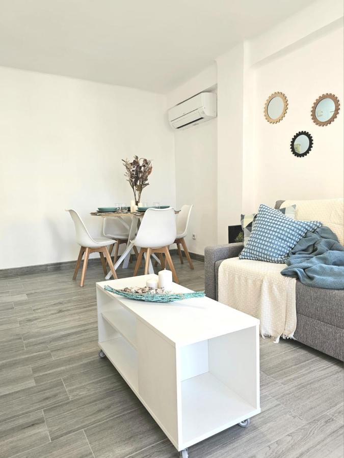 Ferienwohnung Mavi Torre Del Mar Exterior foto