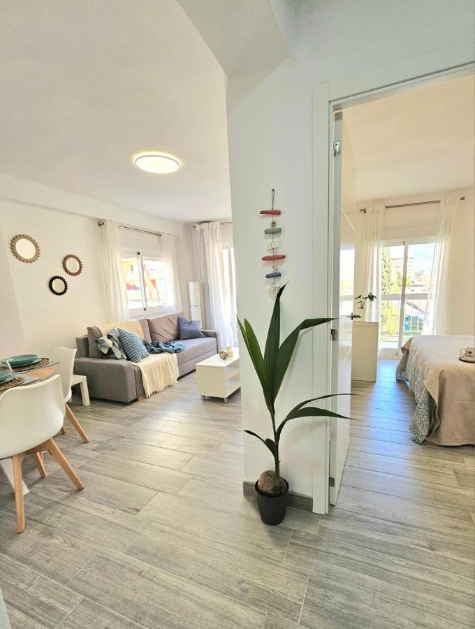 Ferienwohnung Mavi Torre Del Mar Exterior foto