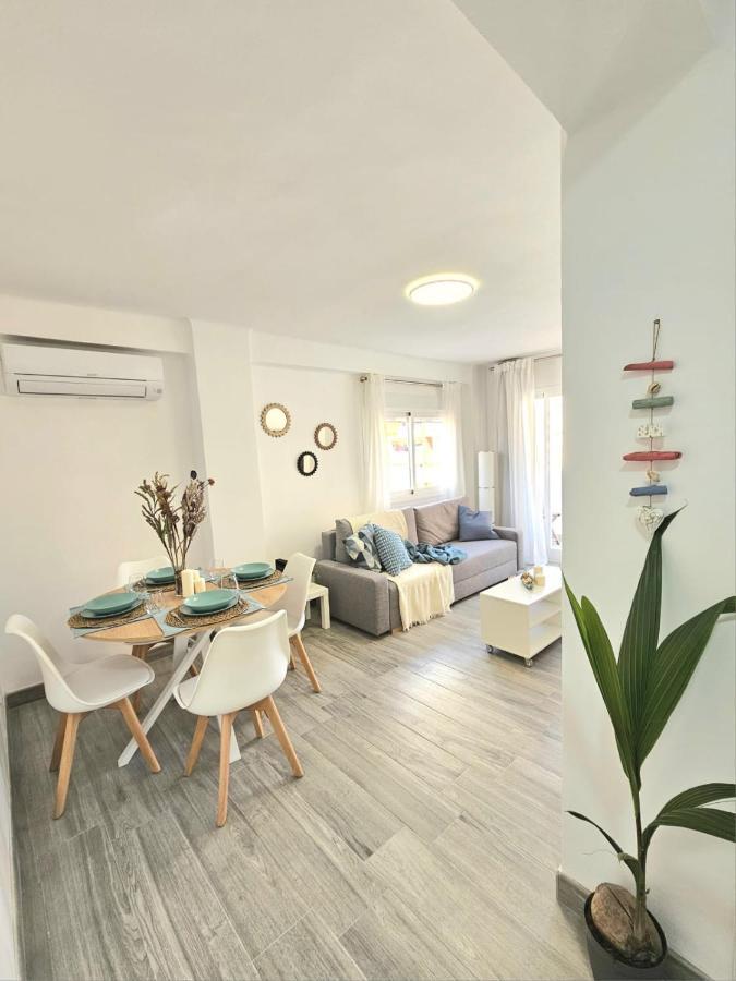 Ferienwohnung Mavi Torre Del Mar Exterior foto